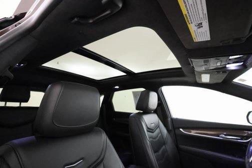 2018 Cadillac XT5 Platinum