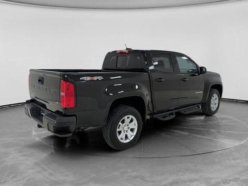 Black 2022 Chevrolet Colorado LT