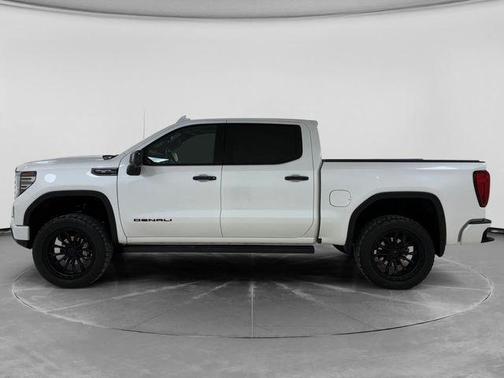 White Frost Tri-Coat 2024 GMC Sierra 1500 Denali Ultimate