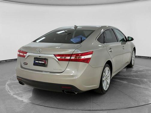 Champagne / Mica 2013 Toyota Avalon Limited
