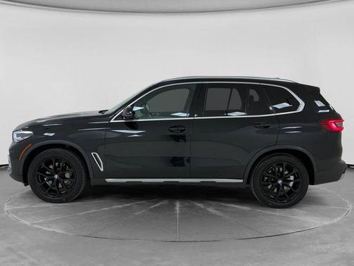 Black Sapphire Metallic 2020 BMW X5 xDrive40i