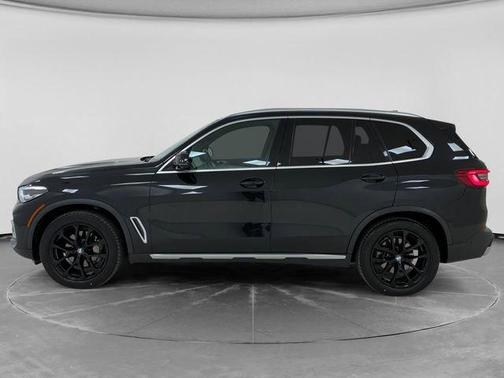 Black Sapphire Metallic 2020 BMW X5 xDrive40i