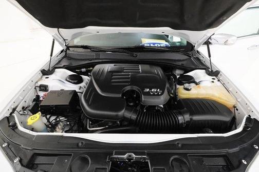 2015 Chrysler 300C Base