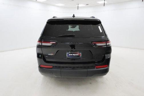 2022 Jeep Grand Cherokee L Laredo