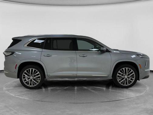Moonstone Gray Metallic 2025 Buick Enclave Avenir