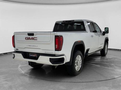 White Frost Tri-Coat 2021 GMC Sierra 2500 Denali