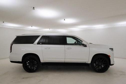 2024 Cadillac Escalade ESV Premium Luxury
