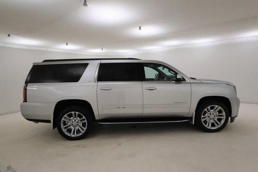 2017 GMC Yukon XL SLT