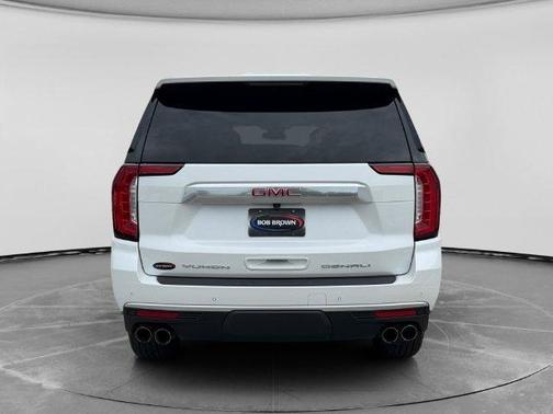 White Frost Tri-Coat 2024 GMC Yukon Denali