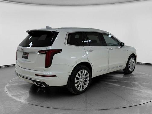Crystal White Tri-Coat 2022 Cadillac XT6 Premium Luxury AWD