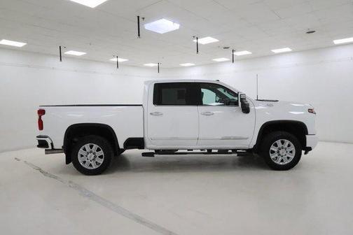 2024 Chevrolet Silverado 2500 High Country
