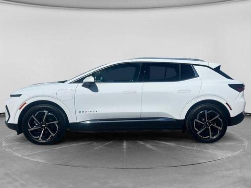 Summit White 2025 Chevrolet Equinox EV LT 2