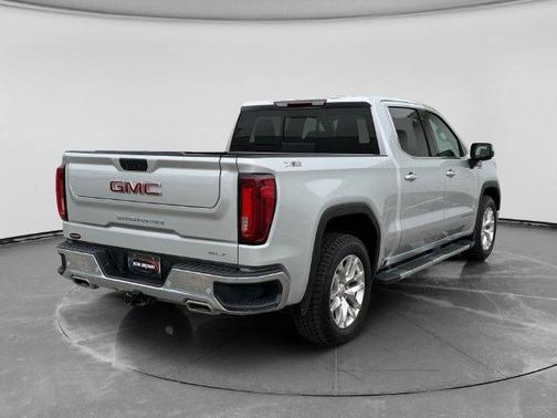 Quicksilver Metallic 2021 GMC Sierra 1500 SLT