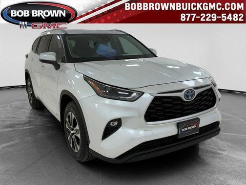 2022 Toyota Highlander Hybrid XLE