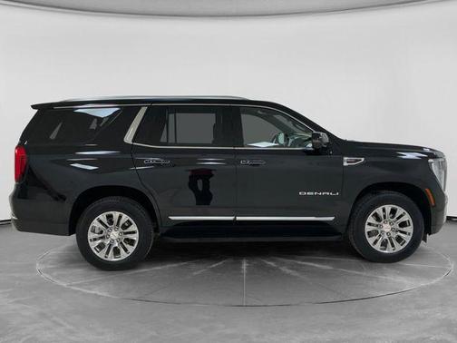 Onyx Black 2025 GMC Yukon Denali