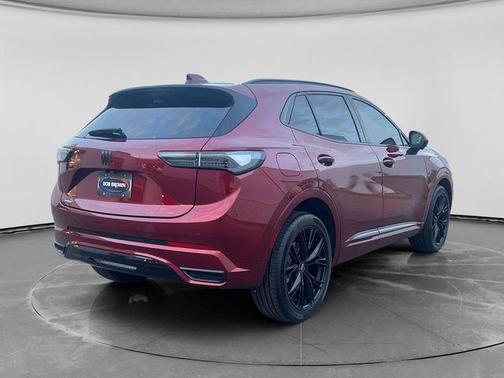 Cinnabar Metallic 2024 Buick Envision Avenir