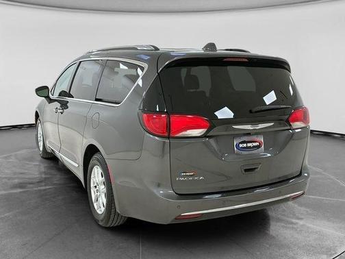 2020 Chrysler Pacifica Touring-L