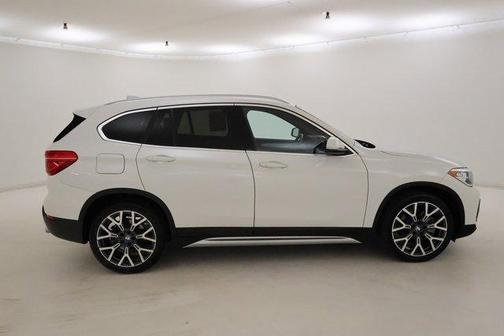 2022 BMW X1 sDrive28i