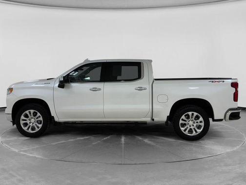 Iridescent Pearl Tricoat 2024 Chevrolet Silverado 1500 LTZ