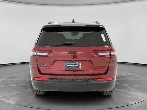 Velvet Red Pearlcoat 2022 Jeep Grand Cherokee L Laredo