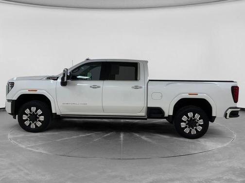 White Frost Tri-Coat 2024 GMC Sierra 3500 Denali