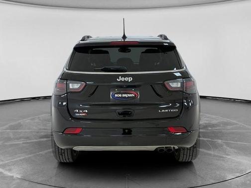 Diamond Black 2022 Jeep Compass Limited