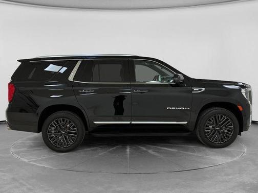 Onyx Black 2023 GMC Yukon Denali