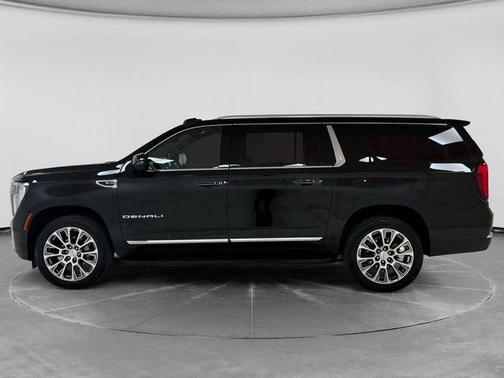 Onyx Black 2025 GMC Yukon XL Denali