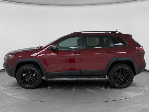 Velvet Red Pearlcoat 2020 Jeep Cherokee Trailhawk