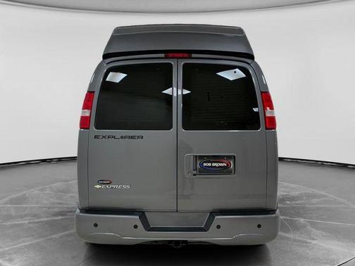 2021 Chevrolet Express 3500 LS