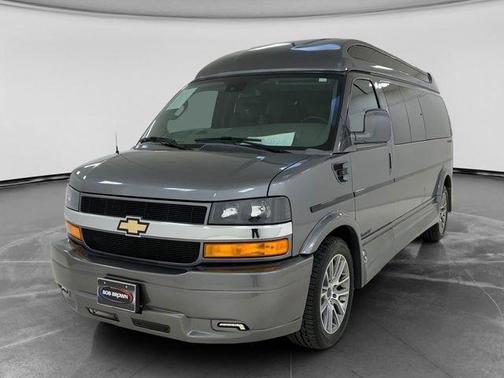 2021 Chevrolet Express 3500 LS