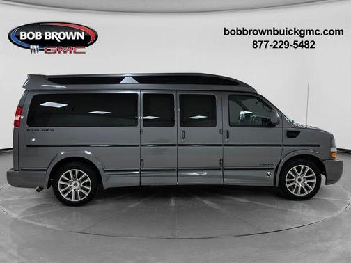 2021 Chevrolet Express 3500 LS