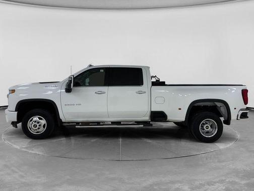 Summit White 2023 Chevrolet Silverado 3500 High Country