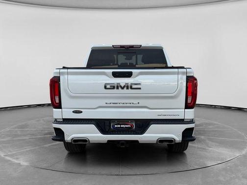 White Frost Tri-Coat 2024 GMC Sierra 1500 Denali Ultimate