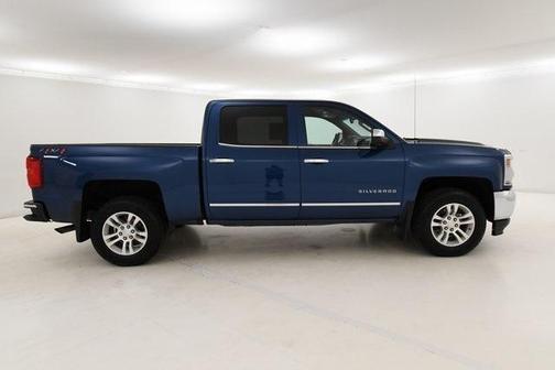 Photo 2 of 27 of 2018 Chevrolet Silverado 1500 LTZ