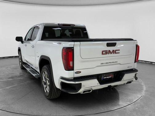 White Frost Tri-Coat 2024 GMC Sierra 1500 SLT