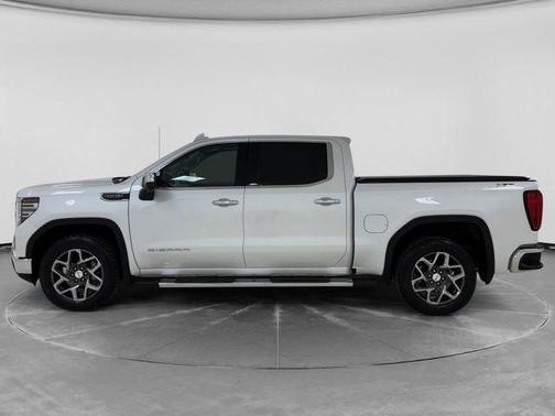 White Frost Tri-Coat 2024 GMC Sierra 1500 SLT