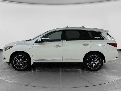 Majestic White 2019 INFINITI QX60 Luxe
