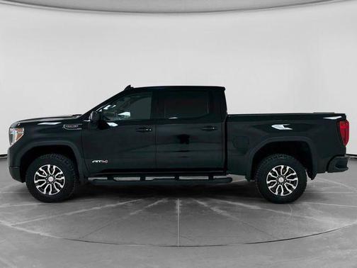 Onyx Black 2022 GMC Sierra 1500 Limited AT4
