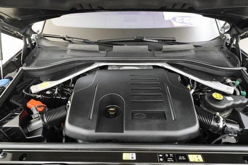 2022 Land Rover Range Rover P400 SE