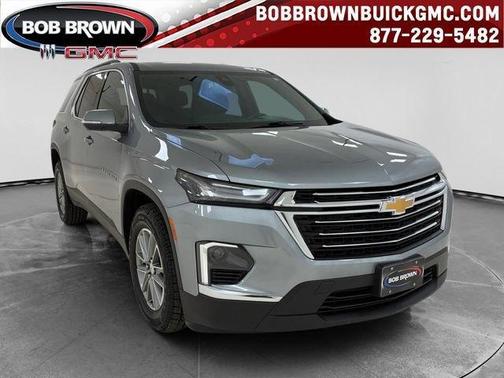 Sterling Gray Metallic 2023 Chevrolet Traverse LT Cloth