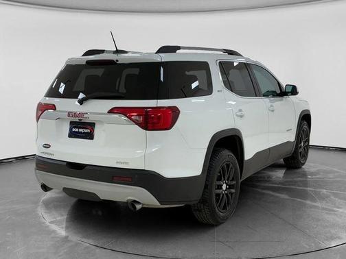 Summit White 2017 GMC Acadia SLT-1