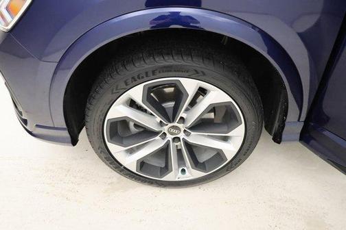 2022 Audi Q3 45 S line Premium