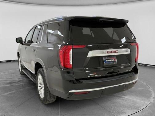Onyx Black 2024 GMC Yukon SLT