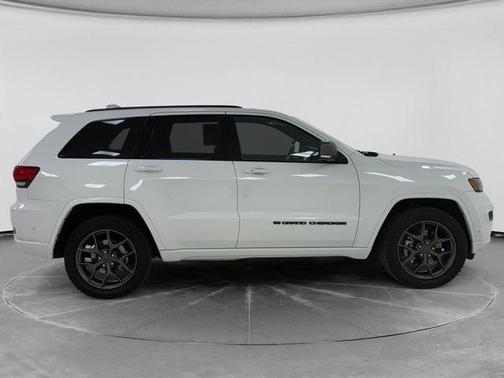 Bright White Clearcoat 2021 Jeep Grand Cherokee Limited