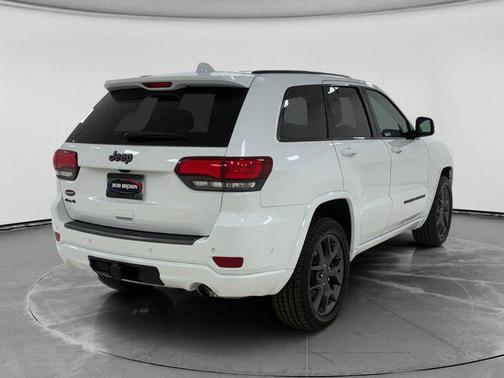 Bright White Clearcoat 2021 Jeep Grand Cherokee Limited