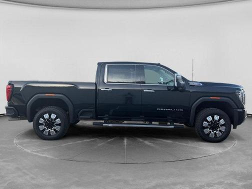Onyx Black 2024 GMC Sierra 2500 Denali