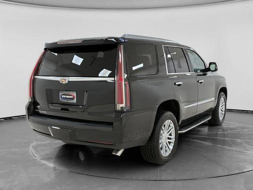 2020 Cadillac Escalade Standard