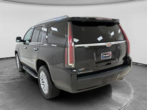 2020 Cadillac Escalade Standard
