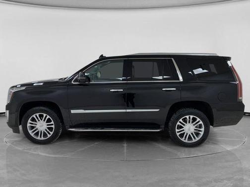 2020 Cadillac Escalade Standard